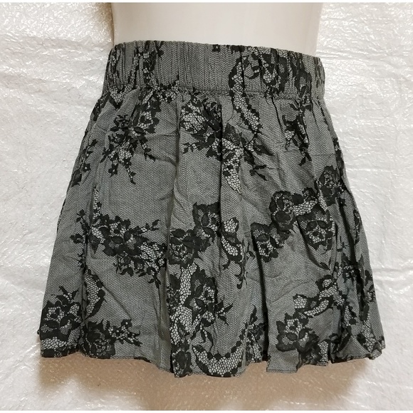 PINK Victoria's Secret Dresses & Skirts - PINK Victoria's Secret mini skirt